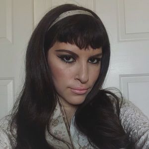 Meet your Posher, Arias